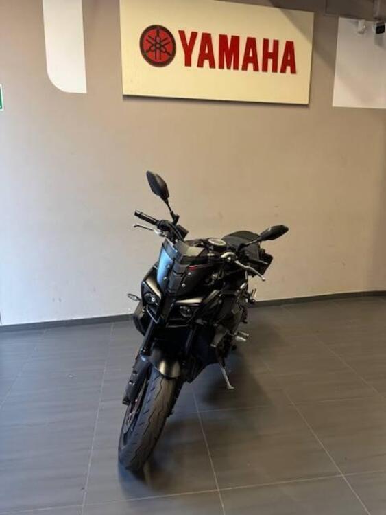 Yamaha MT-10 (2017 - 20) (4)