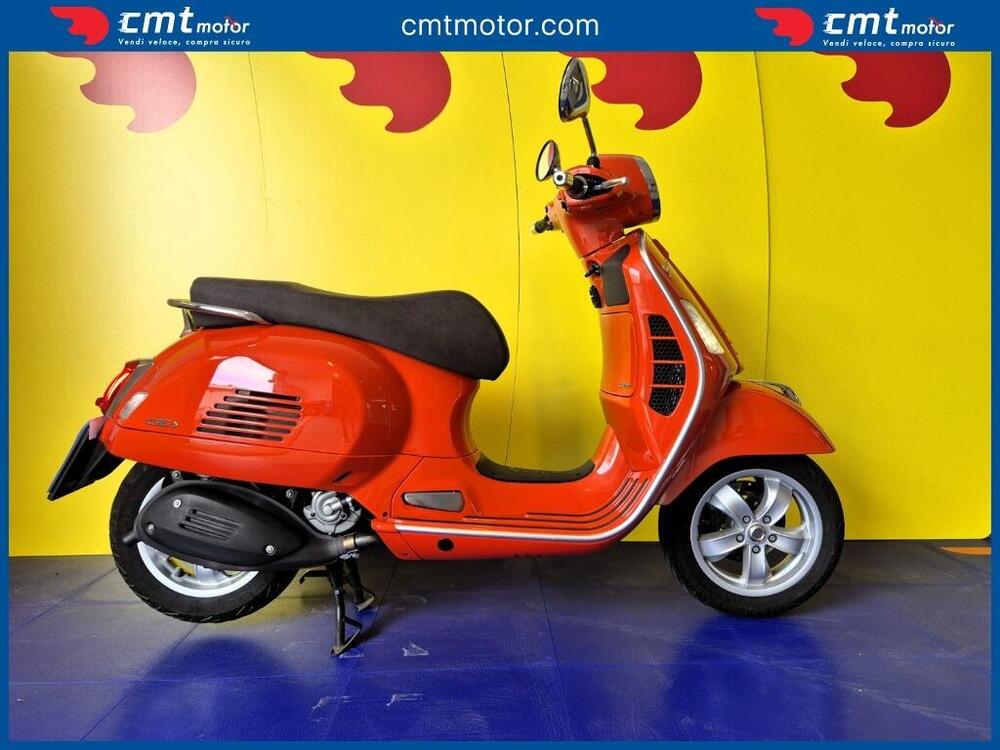 Vespa GTS 300 Hpe (2021 - 22)