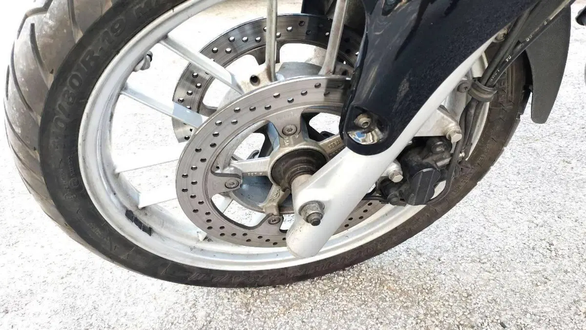 Triumph Tiger 955 (2002 - 06) (12)