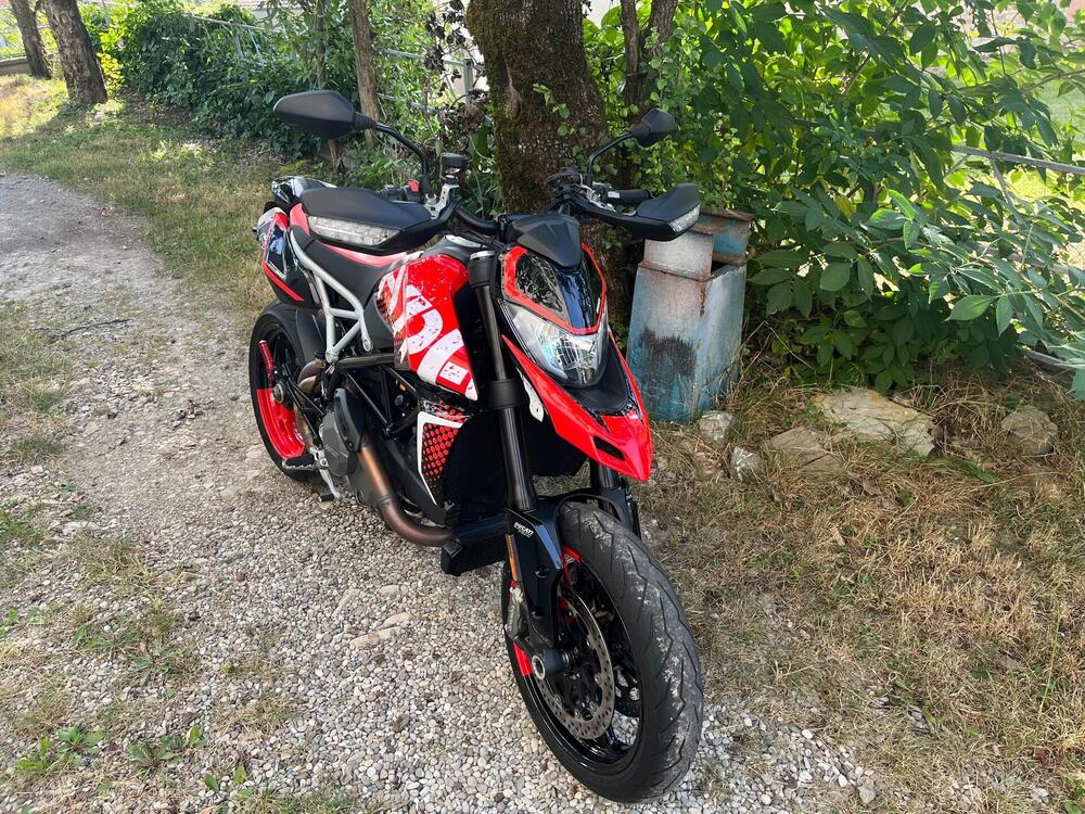 Ducati Hypermotard 950 RVE (2020) (4)
