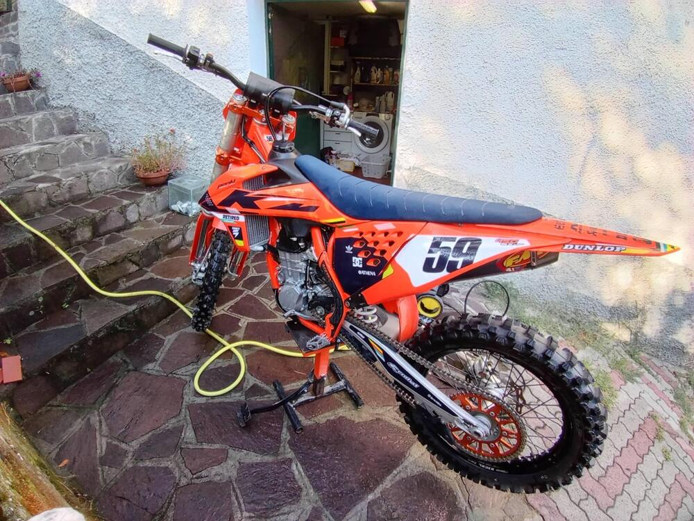 KTM 450 SX-F (2022) (2)