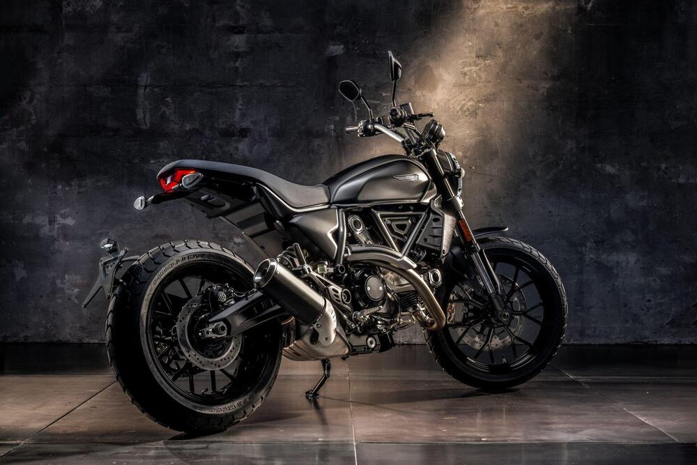 Ducati Scrambler 800 Icon Dark (2025)