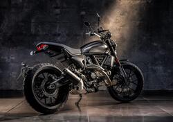 Ducati Scrambler 800 Icon Dark (2025) usata