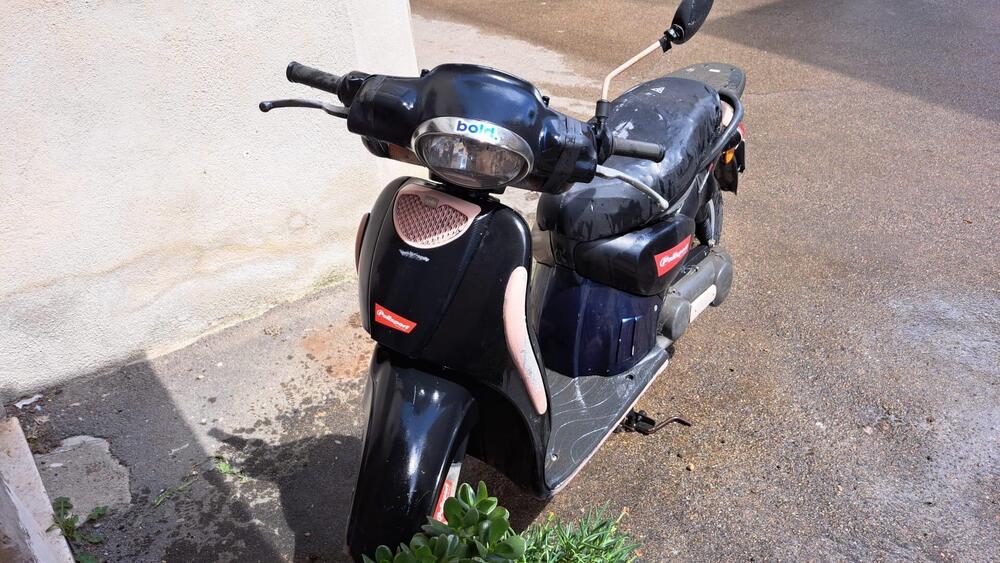 Aprilia Scarabeo 50 (2004 - 06) (2)