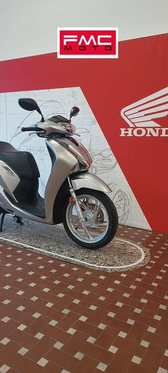 Honda SH 150 i (2017 - 19) (2)