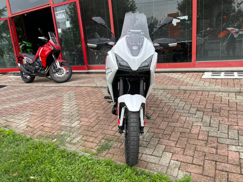 Moto Morini X-Cape 700 (2025 - 26) (5)