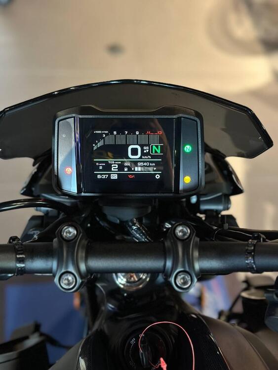 Yamaha MT-09 SP (2021 - 23) (5)