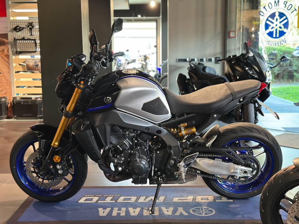 Yamaha MT-09 SP (2021 - 23) (2)