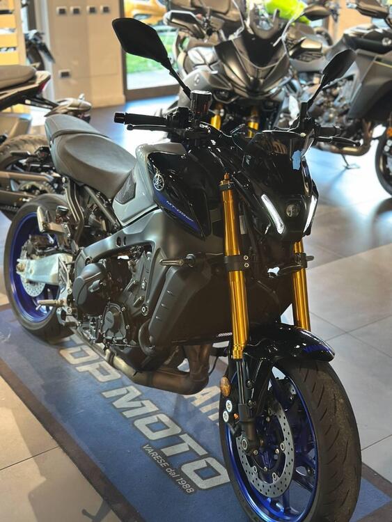 Yamaha MT-09 SP (2021 - 23) (3)