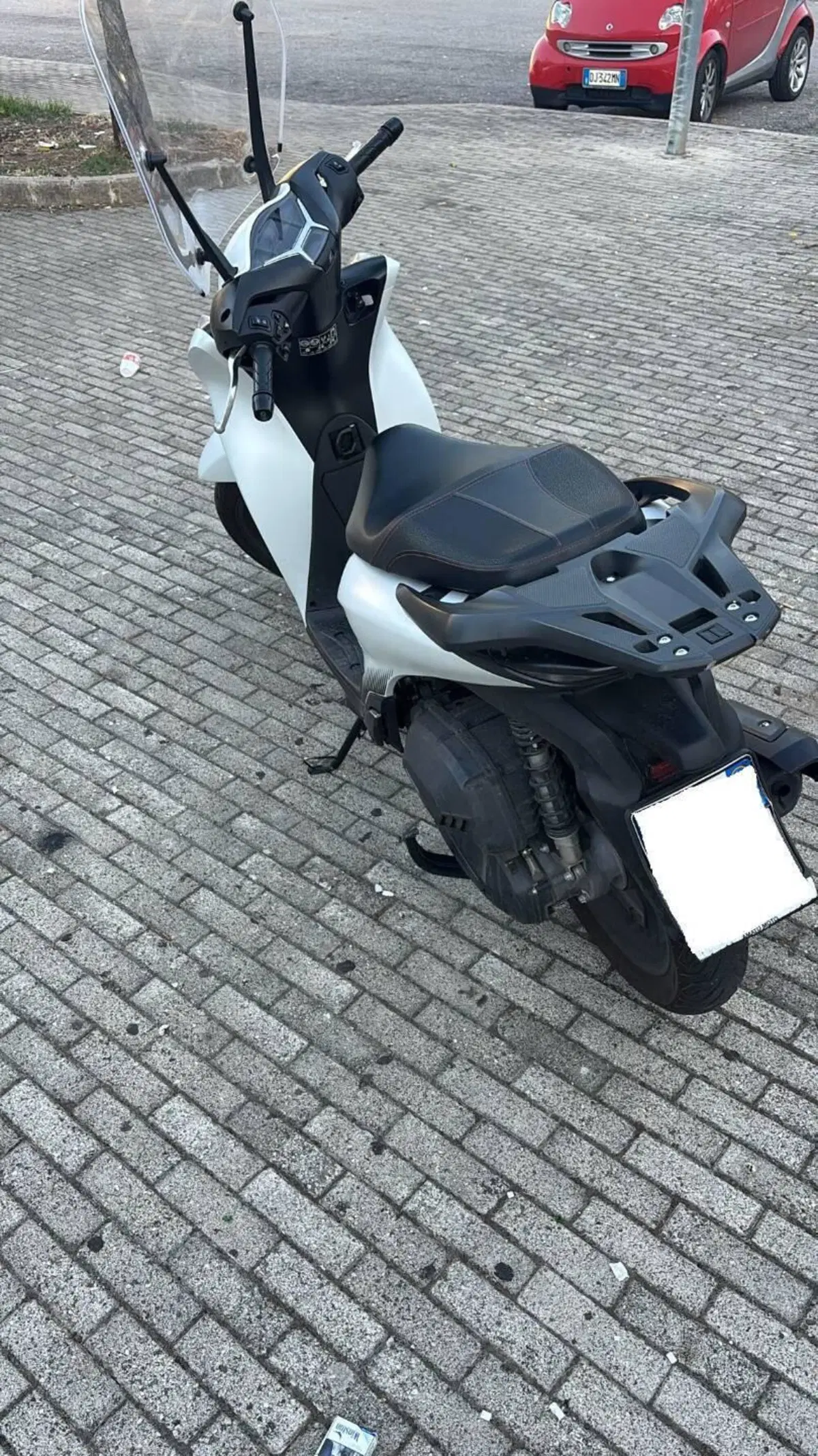 Honda SH 125i (2024 - 25) (3)