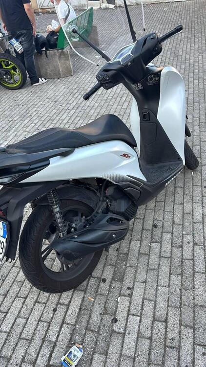 Honda SH 125i (2024 - 25) (4)