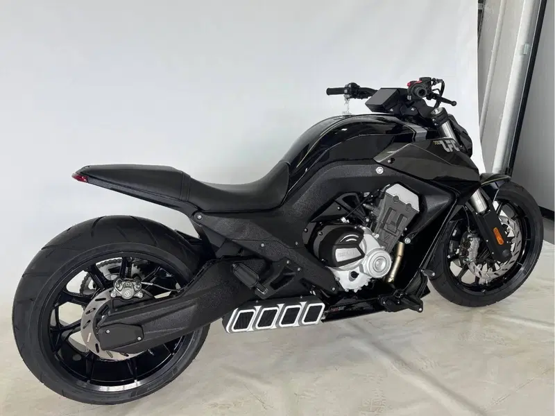 Benda Motorcycles LFC 700 (2024 - 26) (4)