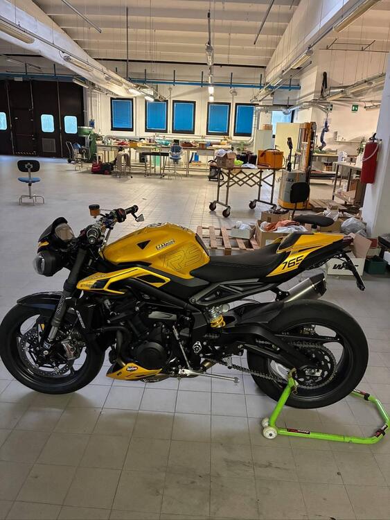Triumph Street Triple 765 RS (2023 - 25) (4)