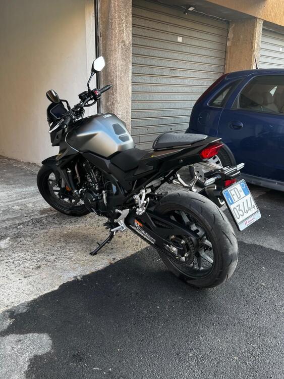 Honda CB 750 Hornet (2023 - 24) (2)