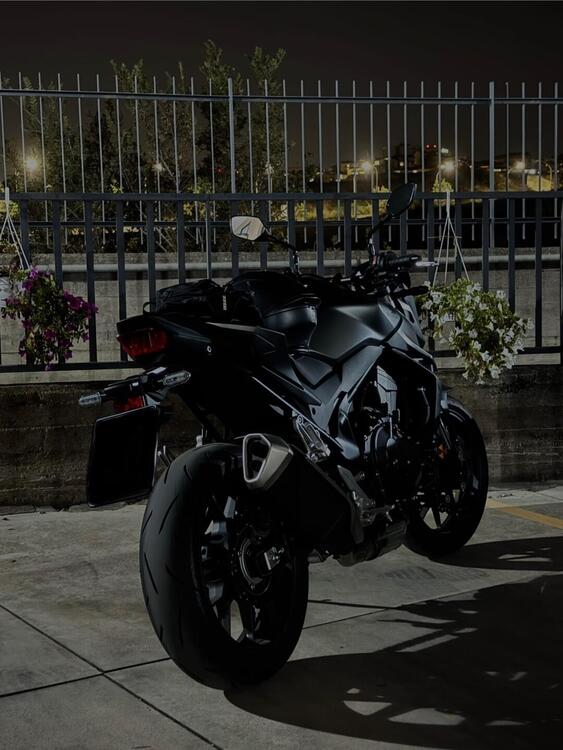 Honda CB 750 Hornet (2023 - 24) (4)