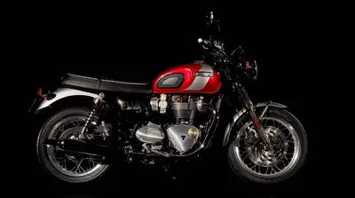 Triumph Bonneville T120 Elvis (2024 - 26) usata