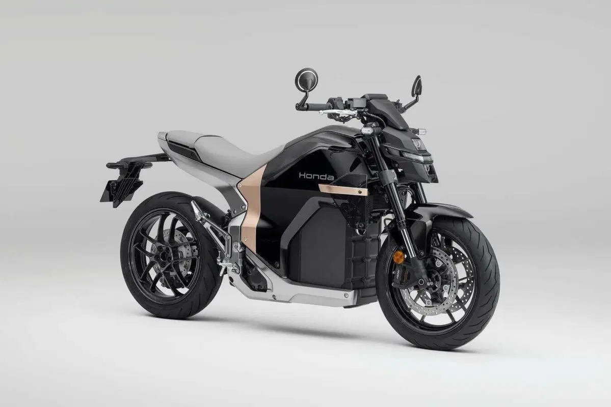 WN7: la rivoluzione elettrica a due ruote di Honda arriva in Italia [GALLERY] (4)