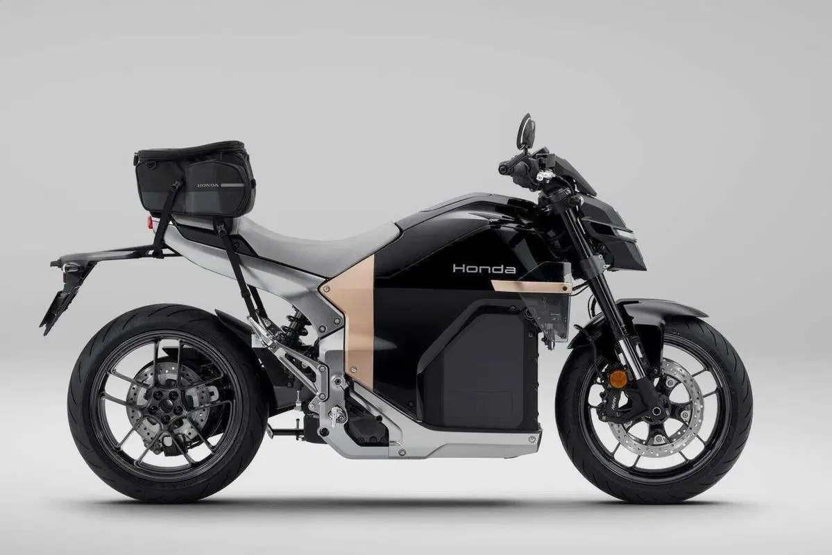 WN7: la rivoluzione elettrica a due ruote di Honda arriva in Italia [GALLERY] (9)