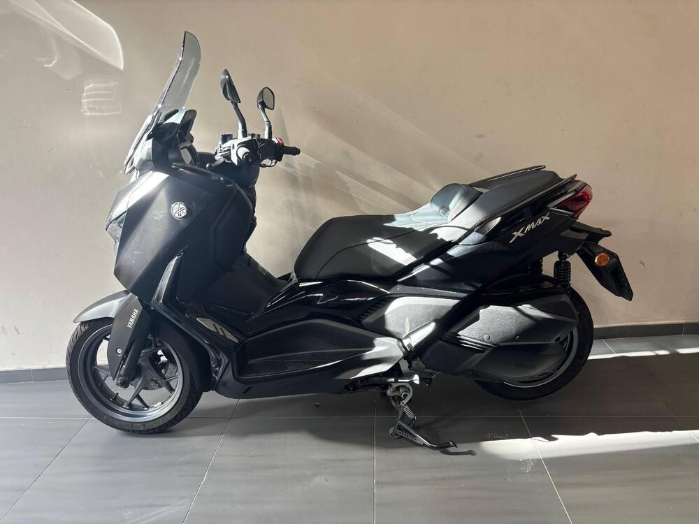 Yamaha X-Max 300 Tech Max (2021 - 24)