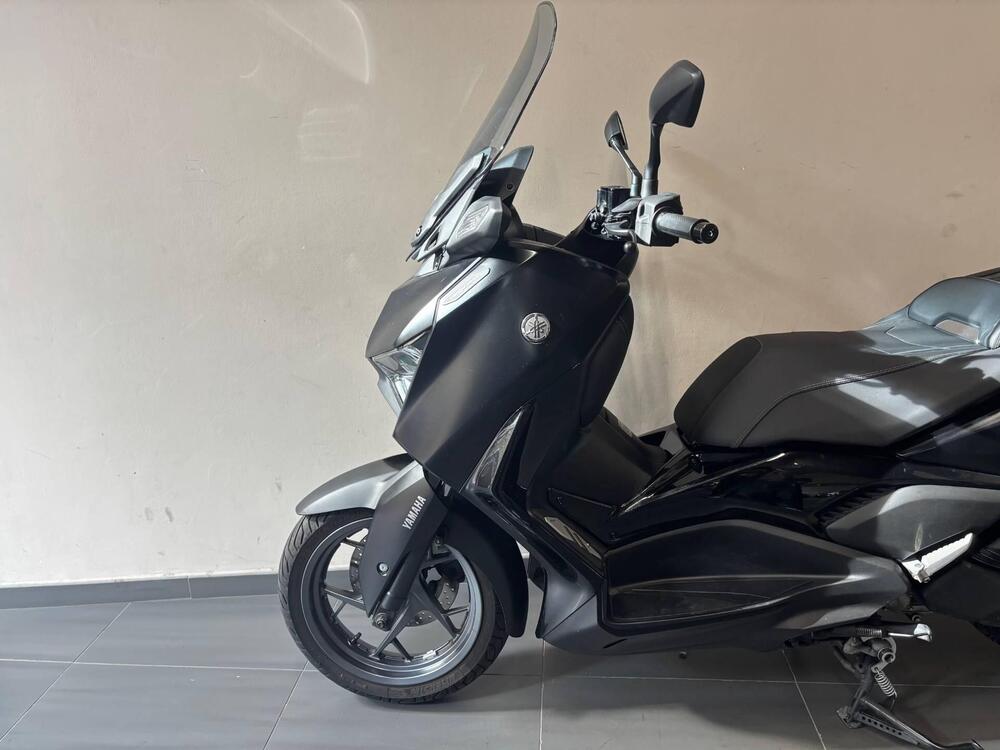 Yamaha X-Max 300 Tech Max (2021 - 24) (2)