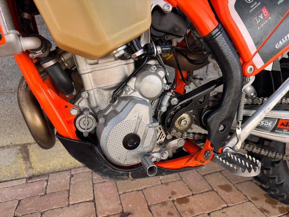 KTM 350 EXC-F Six Days (2023) (5)