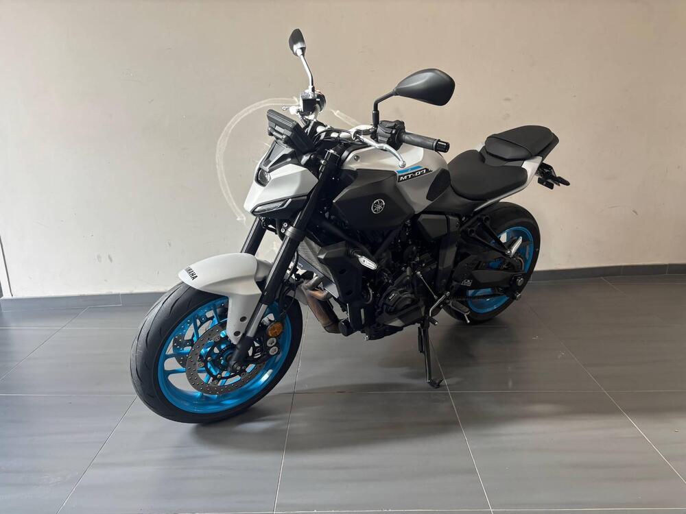 Yamaha MT-07 (2025) (5)