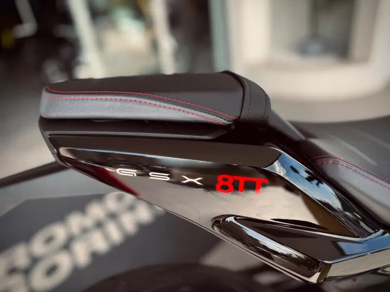 Suzuki GSX-8TT (2025 - 26) (8)