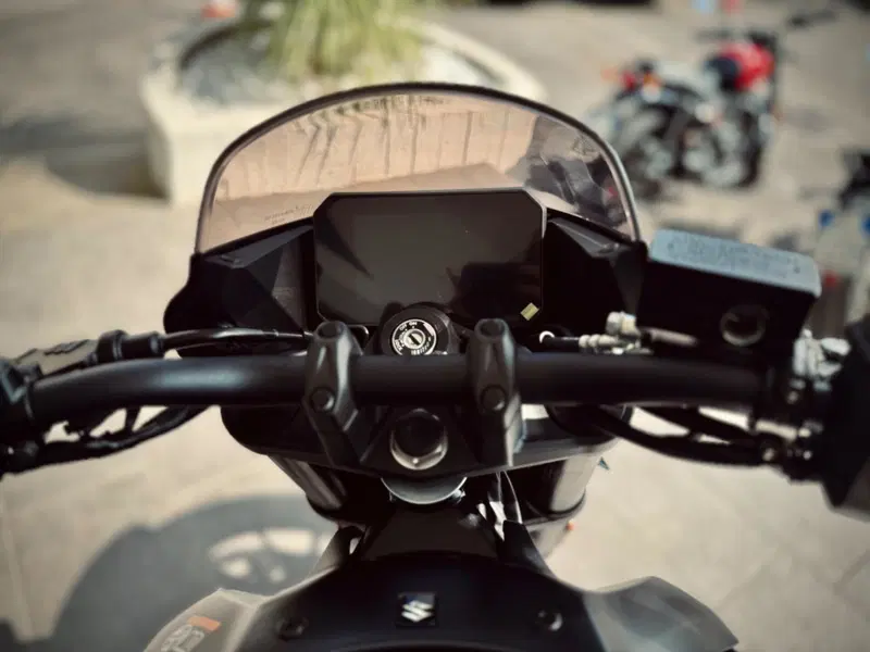 Suzuki GSX-8TT (2025 - 26) (13)