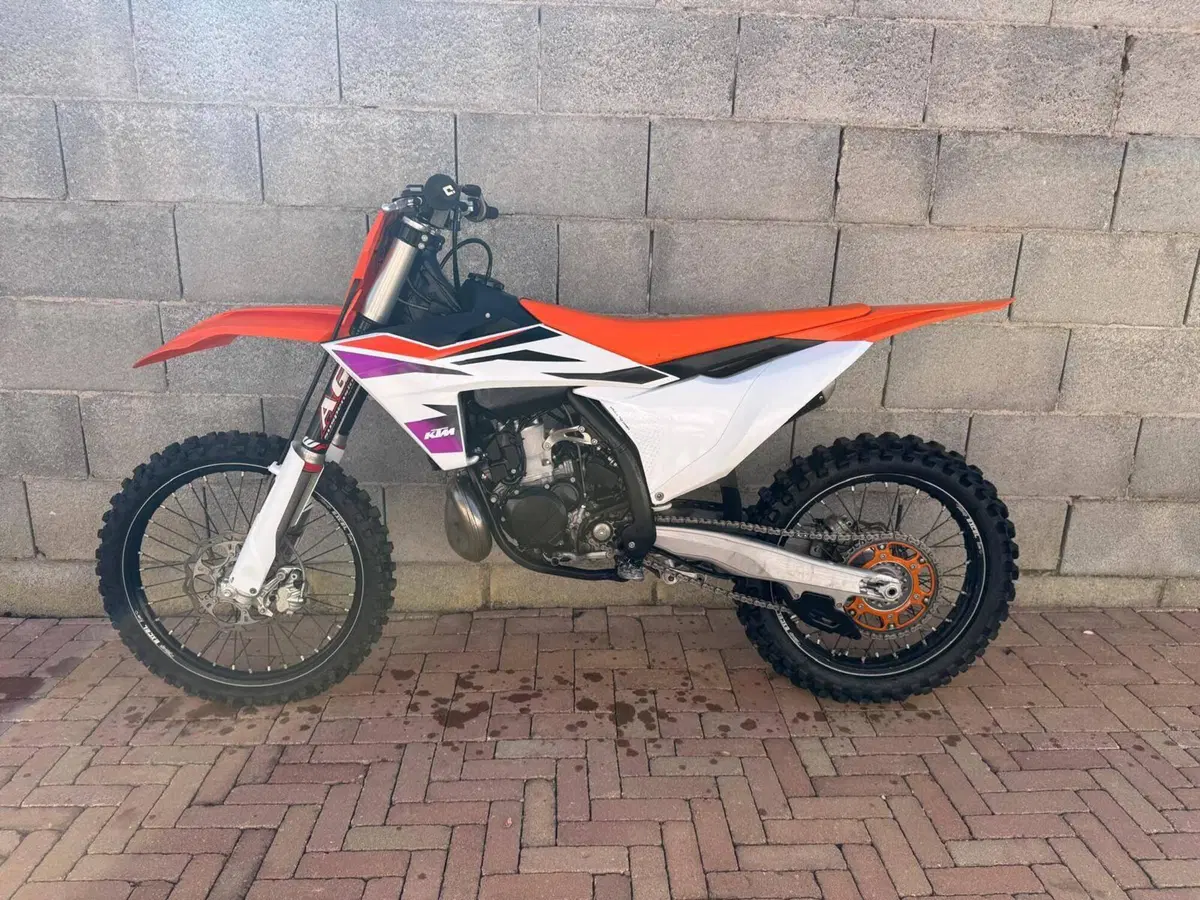 KTM 250 SX (2024)