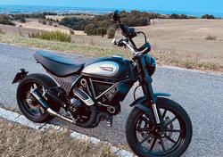 Ducati Scrambler 800 Icon Dark (2021 - 22) usata