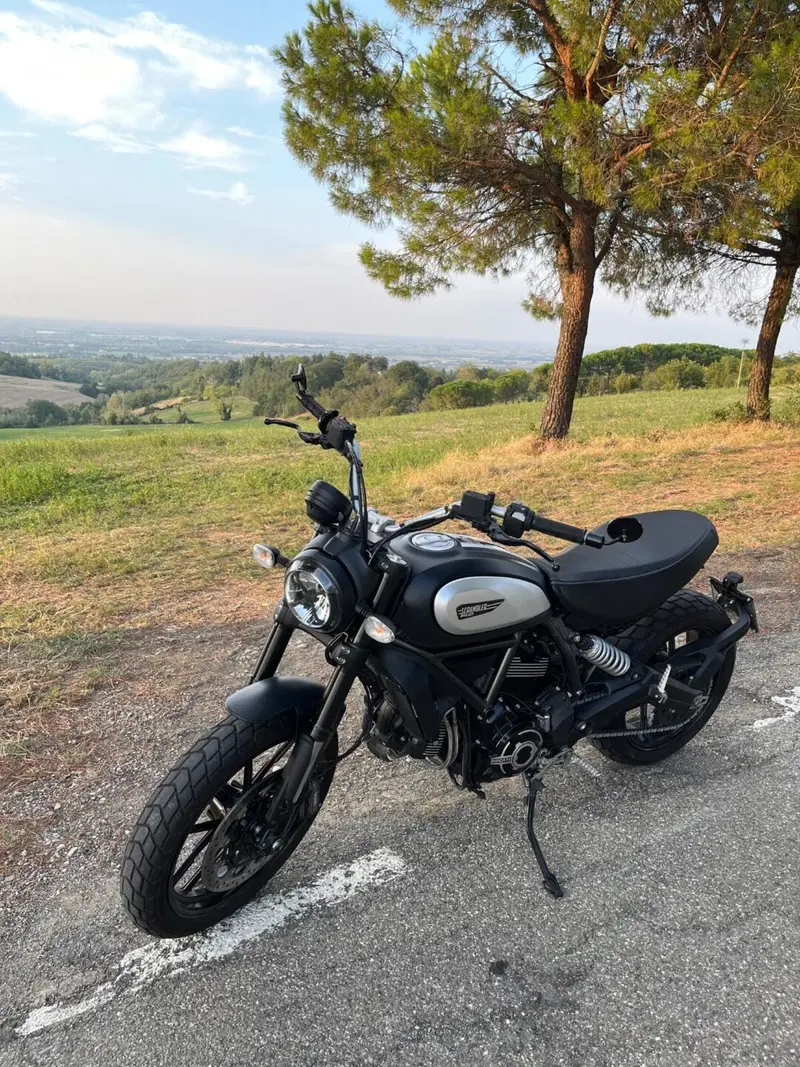 Ducati Scrambler 800 Icon Dark (2021 - 22) (6)