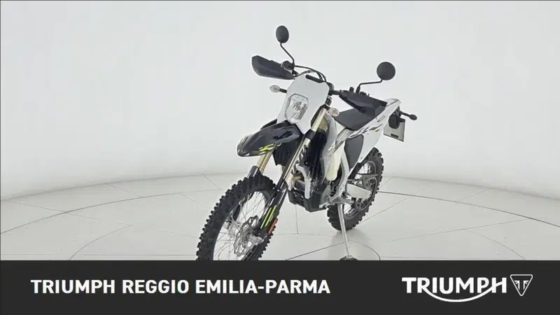 Triumph TF 250-E (2026) (5)