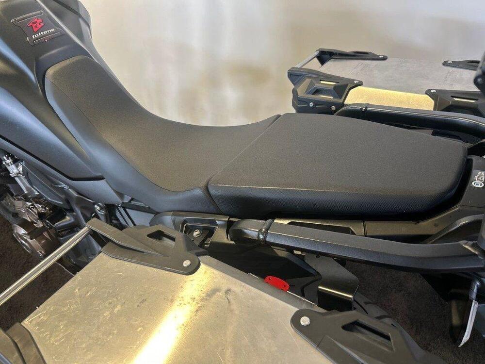 Honda Africa Twin CRF 1100L DCT (2022 - 23) (5)