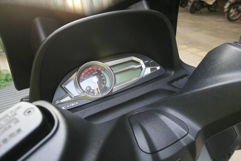 Kymco Xciting 400i ABS (2012 - 17) (4)