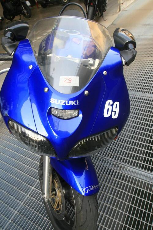 Suzuki SV 650 S (1999 - 02) (2)