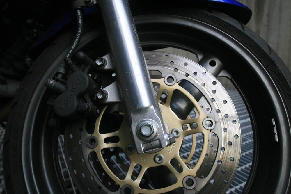 Suzuki SV 650 S (1999 - 02) (3)