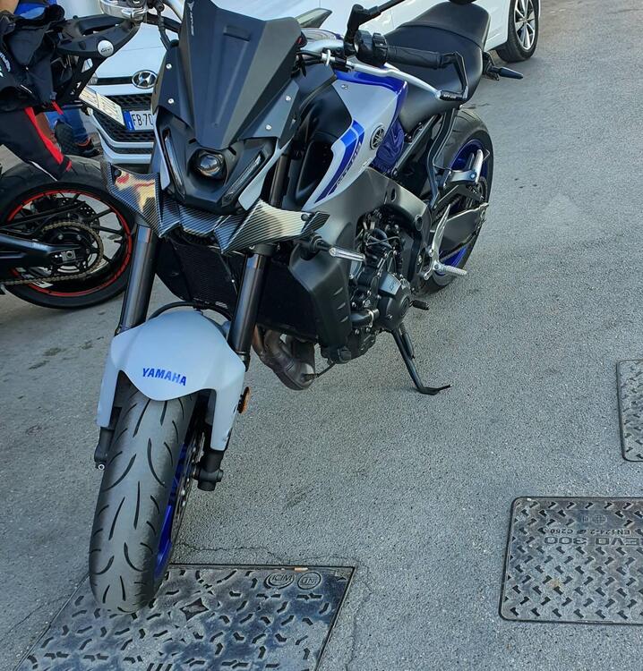 Yamaha MT-09 (2021 - 23) (4)