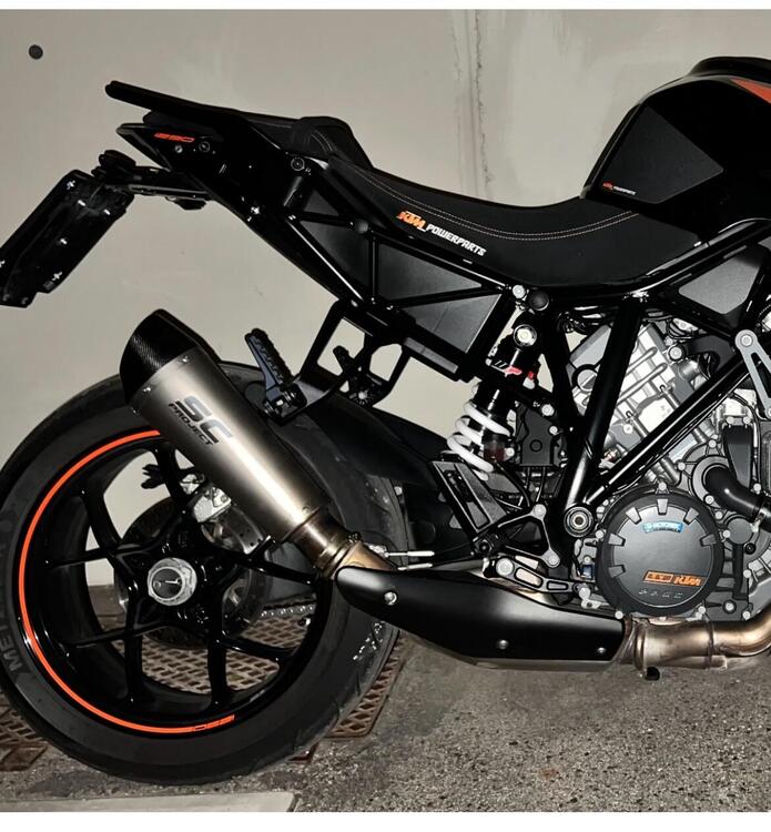 KTM 1290 Super Duke R ABS (2017 - 18) (3)