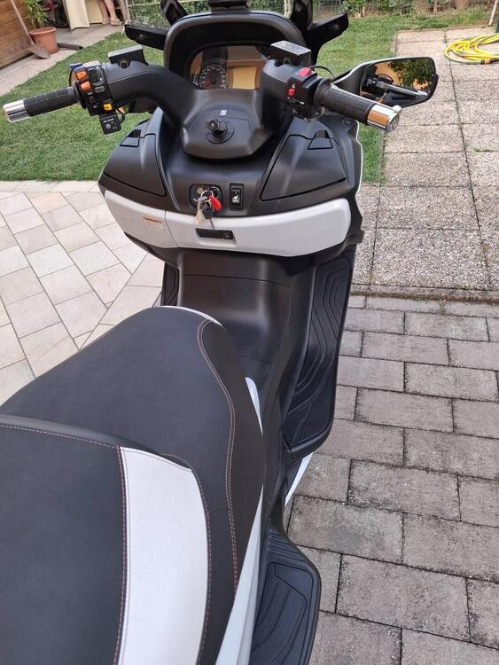Suzuki Burgman AN 650 Executive ABS (2013 - 17) (3)