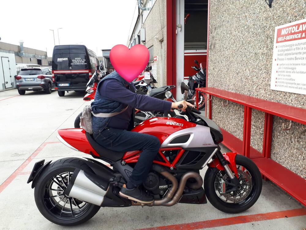 Ducati Diavel 1200 (2010 - 13)