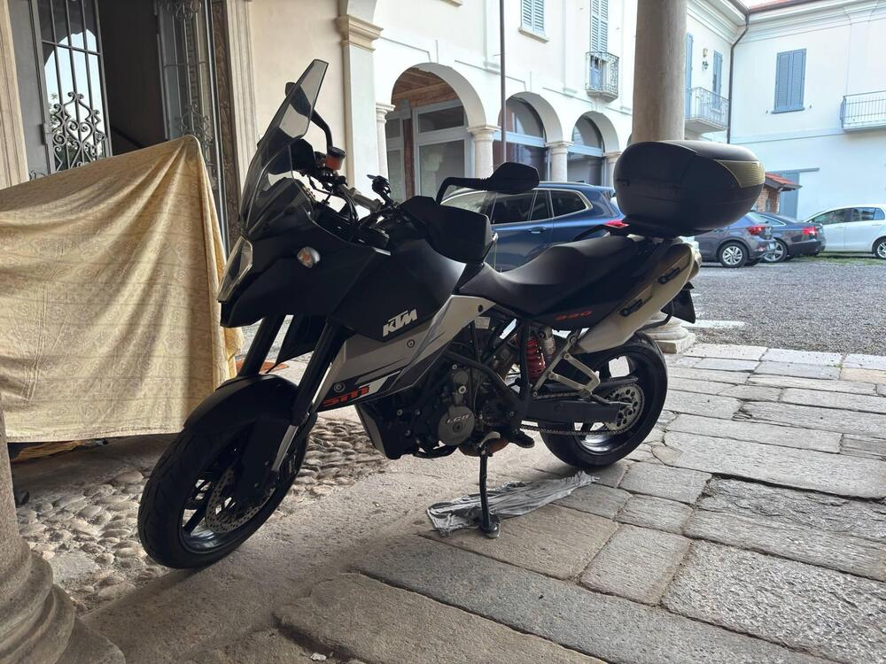 KTM 990 Supermoto T (2009 - 11) (2)