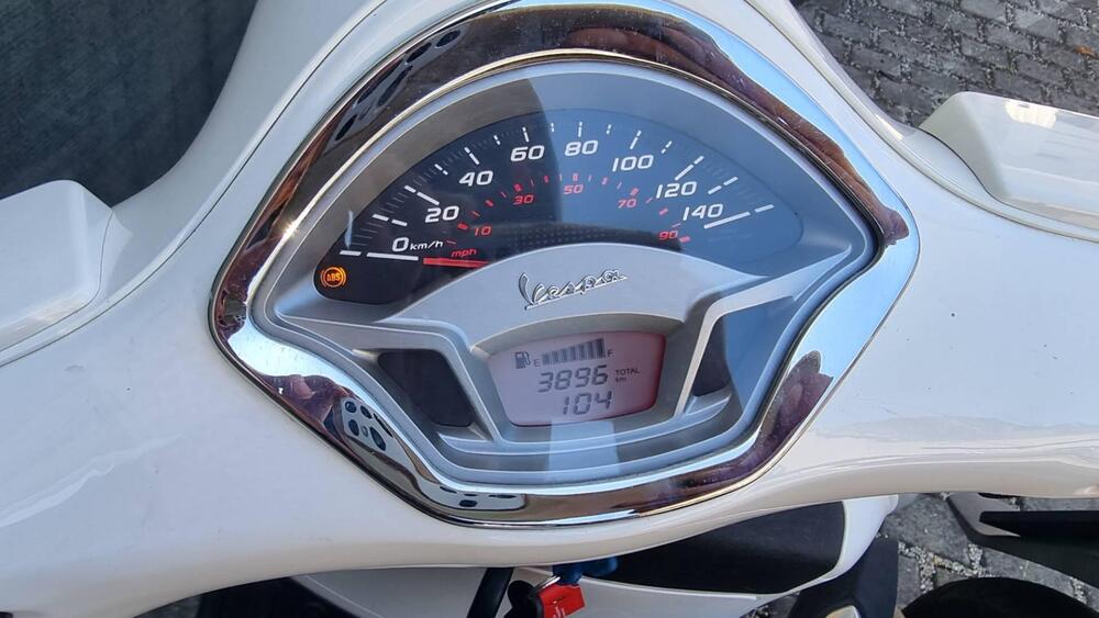 Vespa GTS 300 ABS (2014 - 16)