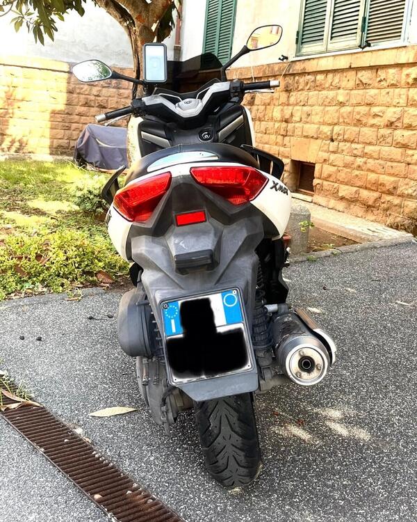 Yamaha X-Max 250 ABS (2014 - 16) (4)