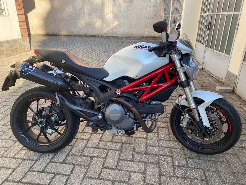Ducati Monster 796 (2010 - 13)