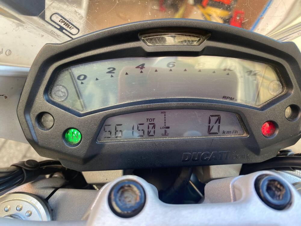 Ducati Monster 796 (2010 - 13) (4)