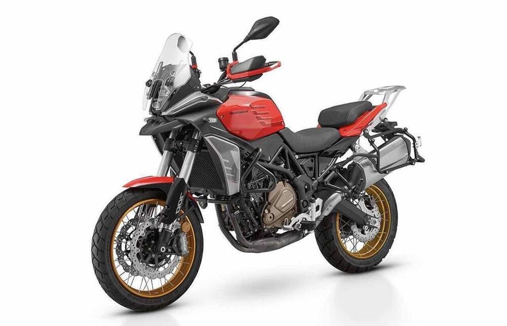 QJ Motor SRT 700 SX (2025)