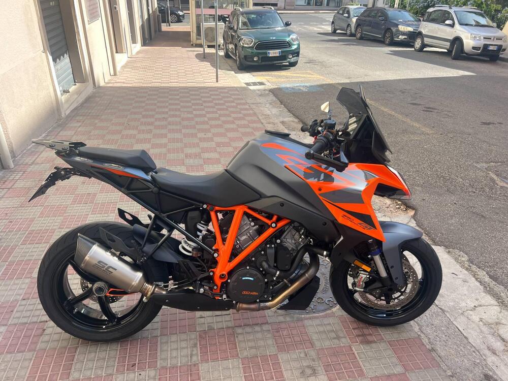 KTM 1290 Super Duke GT (2022 - 25) (3)