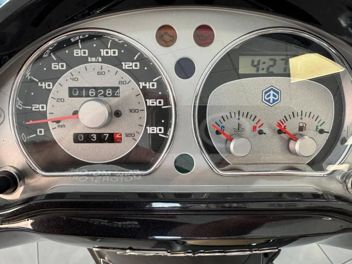 Piaggio Beverly 400 i.e. (2006 - 10) (4)