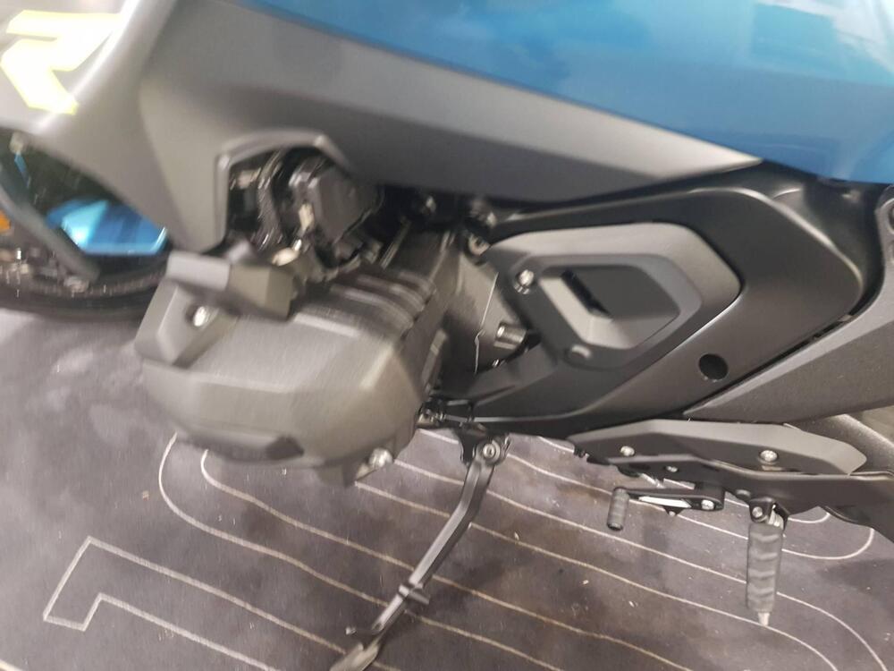 Bmw R 1300 R (2026) (2)