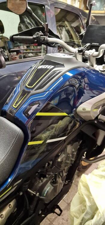 CFMOTO 800MT Touring (2022 - 25) (2)